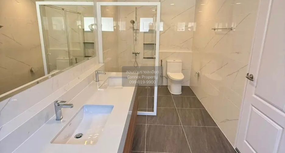 Haus zur Miete mit 5 Zimmer in Don Mueang, Bangkok