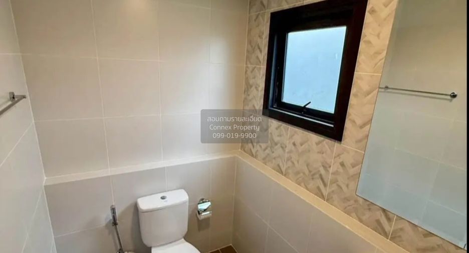 Haus zur Miete mit 5 Zimmer in Don Mueang, Bangkok