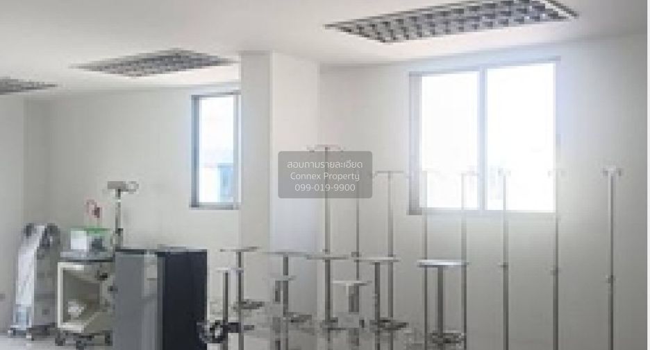 For rent 5 bedrooms retail Space in Mueang Nonthaburi, Nonthaburi