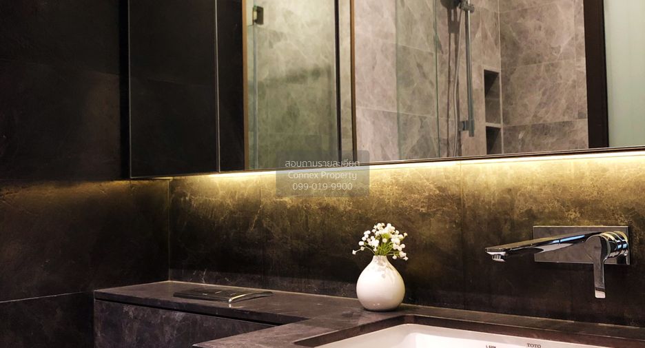 For rent 1 bed condo in Pathum Wan, Bangkok