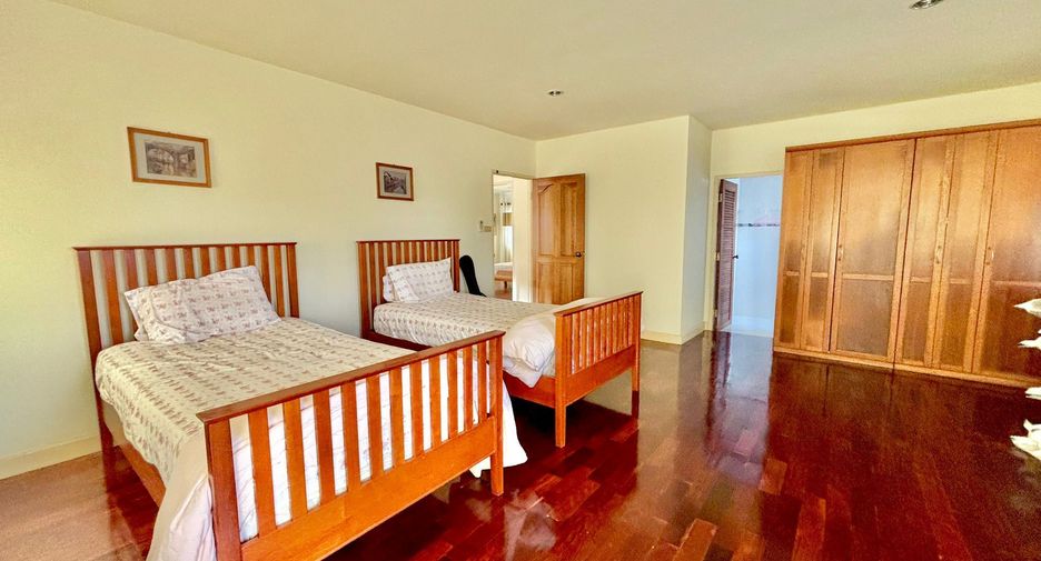 For rent 4 ベッドルーム house in Mueang Phuket, Phuket