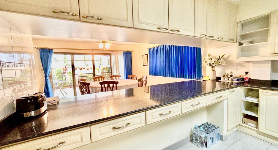 For rent 4 ベッドルーム house in Mueang Phuket, Phuket