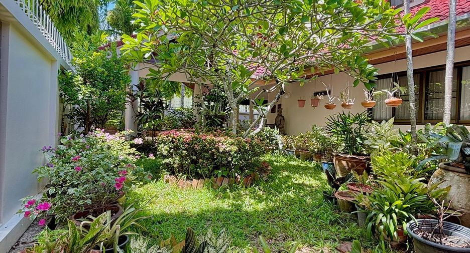 For rent 4 ベッドルーム house in Mueang Phuket, Phuket