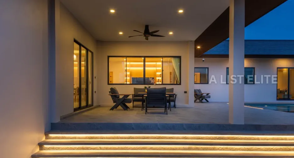 For rent 5 bedrooms house in Bang Lamung, Chonburi
