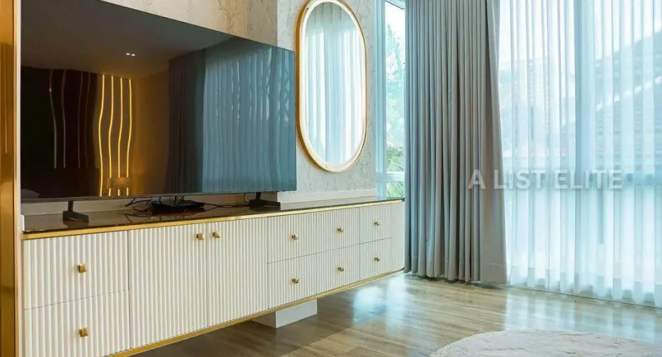 For rent 7 bedrooms house in Bang Lamung, Chonburi