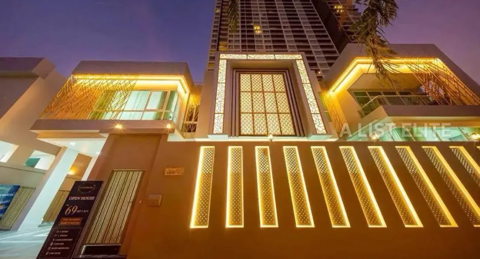 For rent 7 bedrooms house in Bang Lamung, Chonburi
