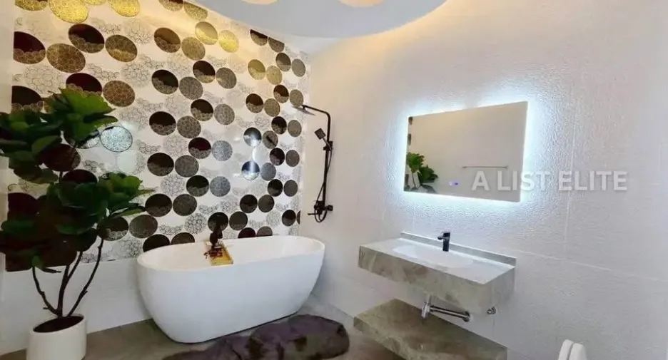 For rent 5 bedrooms house in Bang Lamung, Chonburi