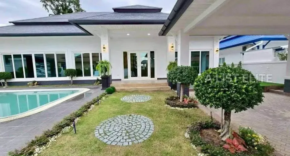 For rent 5 bedrooms house in Bang Lamung, Chonburi