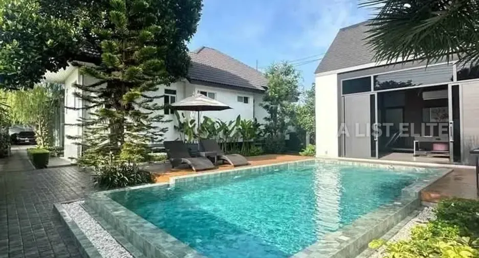For rent 6 bedrooms house in Bang Lamung, Chonburi