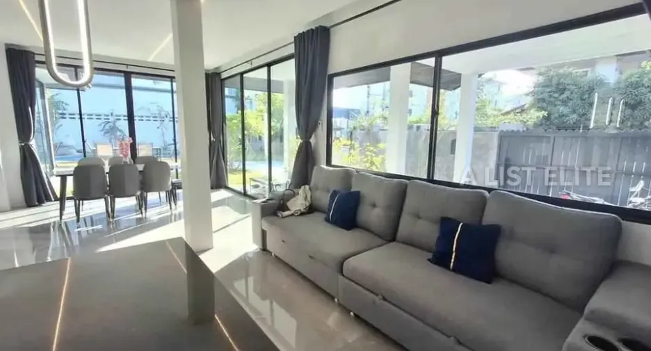 For rent 7 bedrooms house in Bang Lamung, Chonburi