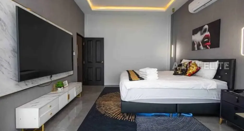 For rent 7 bedrooms house in Bang Lamung, Chonburi