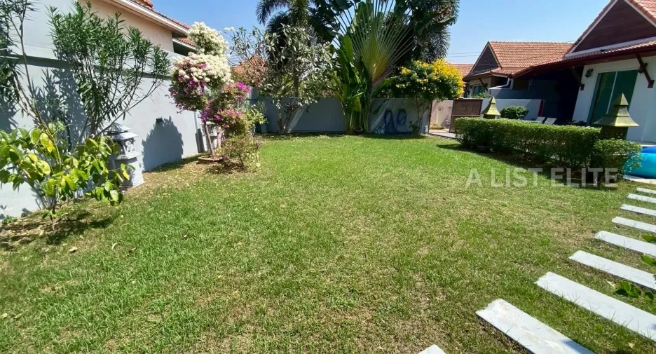 For sale 3 ベッドルーム house in Bang Lamung, Chonburi