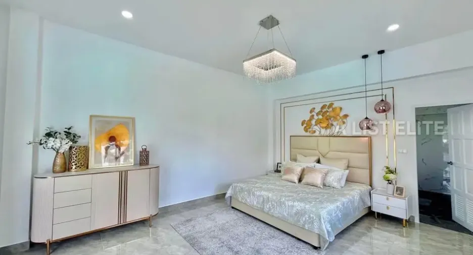 For rent 6 bedrooms house in Bang Lamung, Chonburi