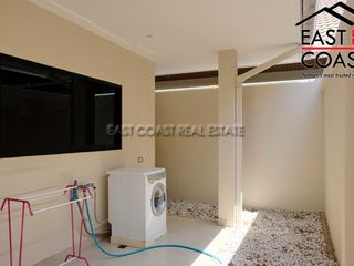 Casa en venta y en alquiler de 3 habitaciones en Bang Lamung, Chonburi