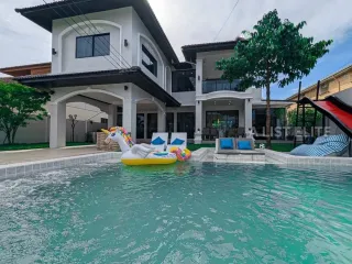 À louer 7 chambres maison à Bang Lamung, Chonburi