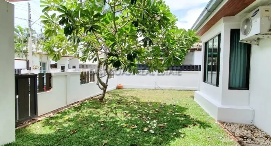 For rent and for sale 4 bedrooms house in Bang Lamung, Chonburi