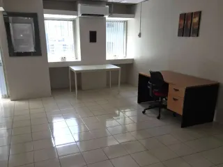For rent 1 bed retail Space in Watthana, Bangkok