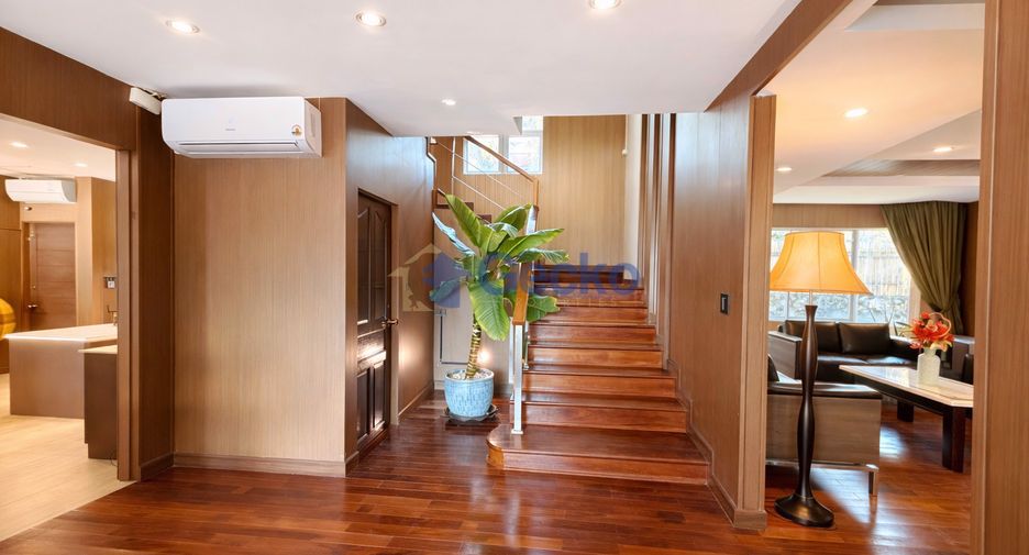 À vendre 5 chambres maison à Bang Lamung, Chonburi