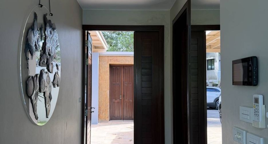 For sale and for rent 3 bedrooms villa in Thalang, Phuket