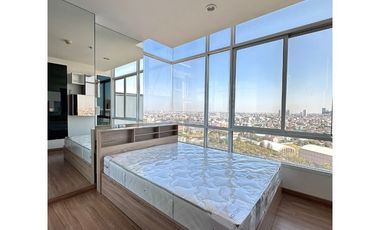 Condo en alquiler de 1 habitaciones en Bang Na, Bangkok