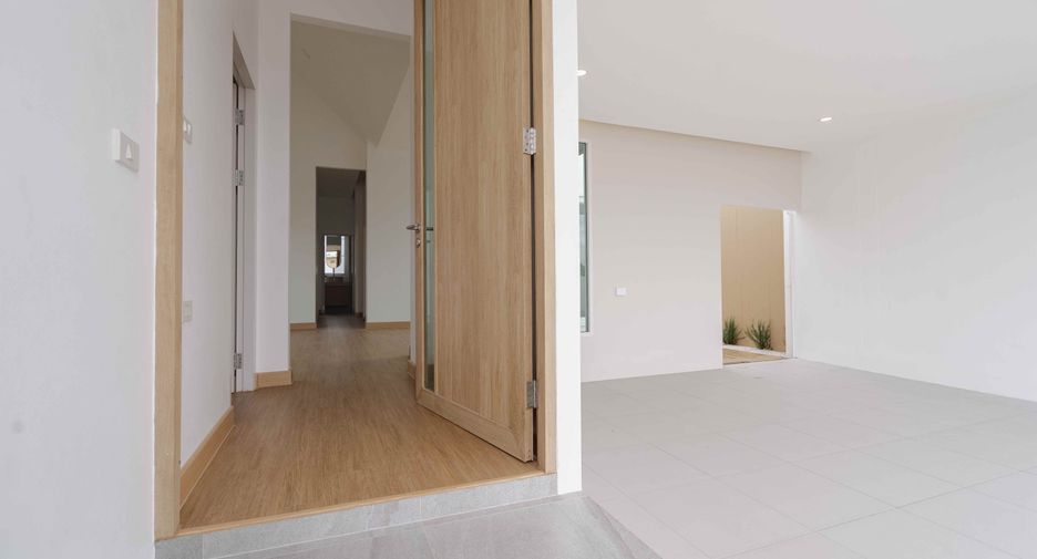 Haus zum Kauf mit 3 Zimmer in Saraphi, Chiang Mai