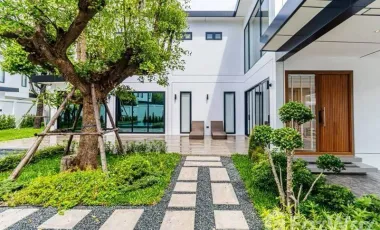 For sale 4 bedrooms house in Mueang Chiang Mai, Chiang Mai