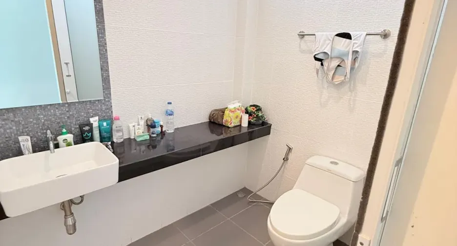 For sale 3 bedrooms villa in Cha Am, Phetchaburi