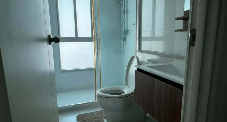 For sale and for rent 2 bedrooms condo in Yan Nawa, Bangkok