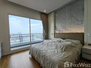 For sale 3 bedrooms condo in Yan Nawa, Bangkok