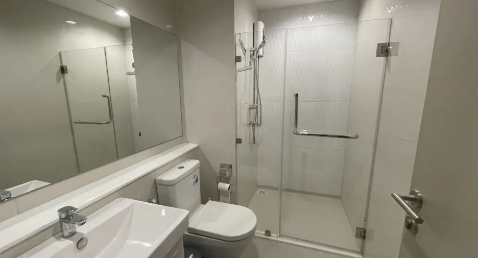 For sale and for rent 2 bedrooms condo in Chatuchak, Bangkok