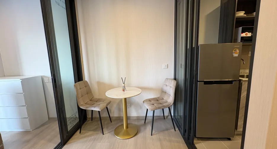 For rent 1 bed condo in Phra Khanong, Bangkok
