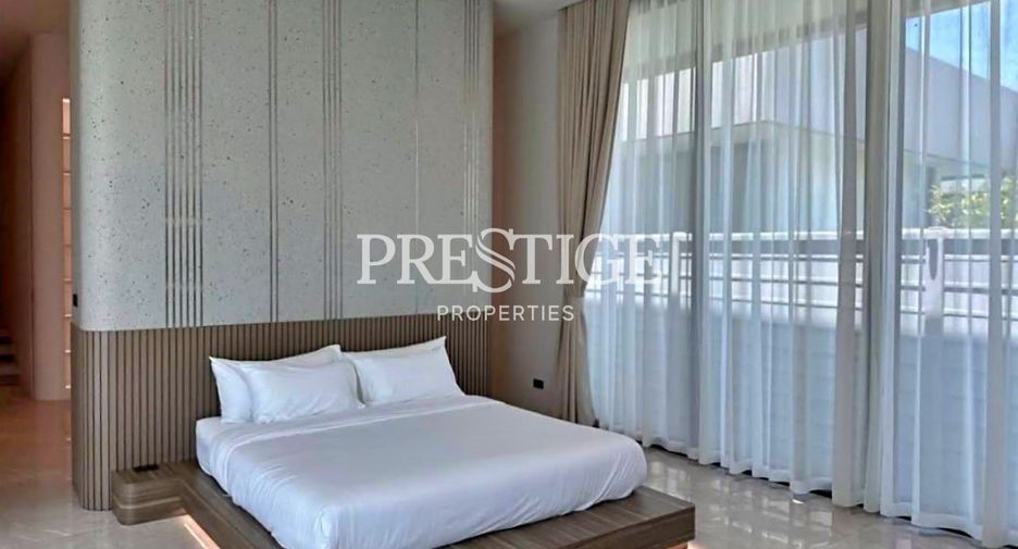 Casa en alquiler de 6 habitaciones en Bang Lamung, Chonburi