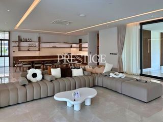 For rent 6 bedrooms house in Bang Lamung, Chonburi
