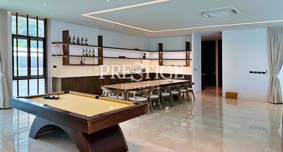 Casa en alquiler de 6 habitaciones en Bang Lamung, Chonburi