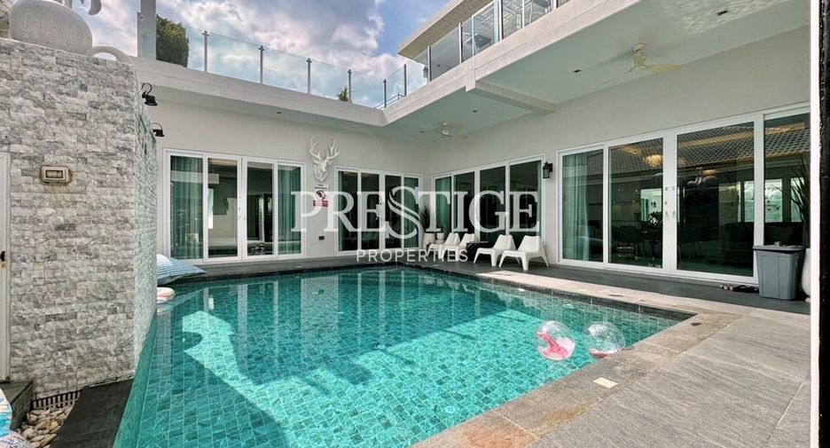 Haus zur Miete mit 5 Zimmer in Bang Lamung, Chonburi