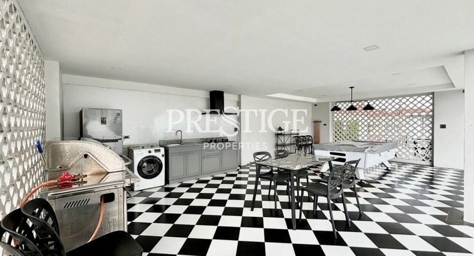 Haus zur Miete mit 5 Zimmer in Bang Lamung, Chonburi