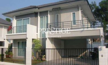For rent 3 bedrooms house in Bang Lamung, Chonburi