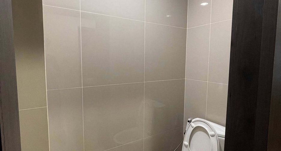 For rent 1 bed condo in Huai Khwang, Bangkok