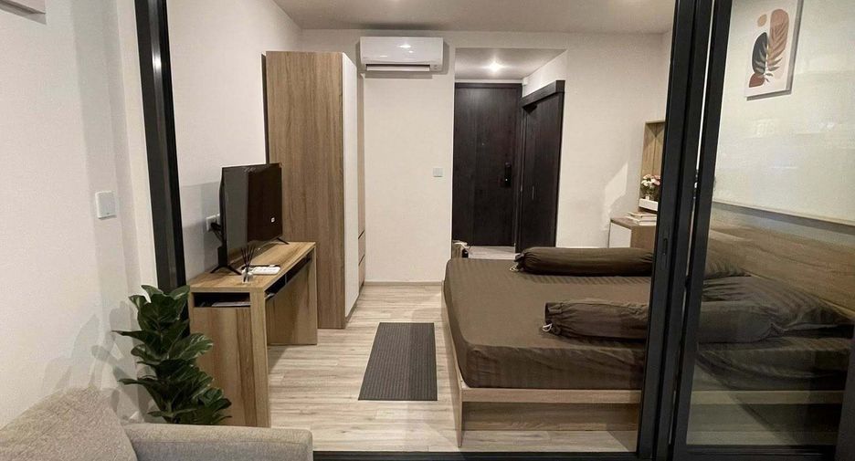 For rent 1 bed condo in Huai Khwang, Bangkok