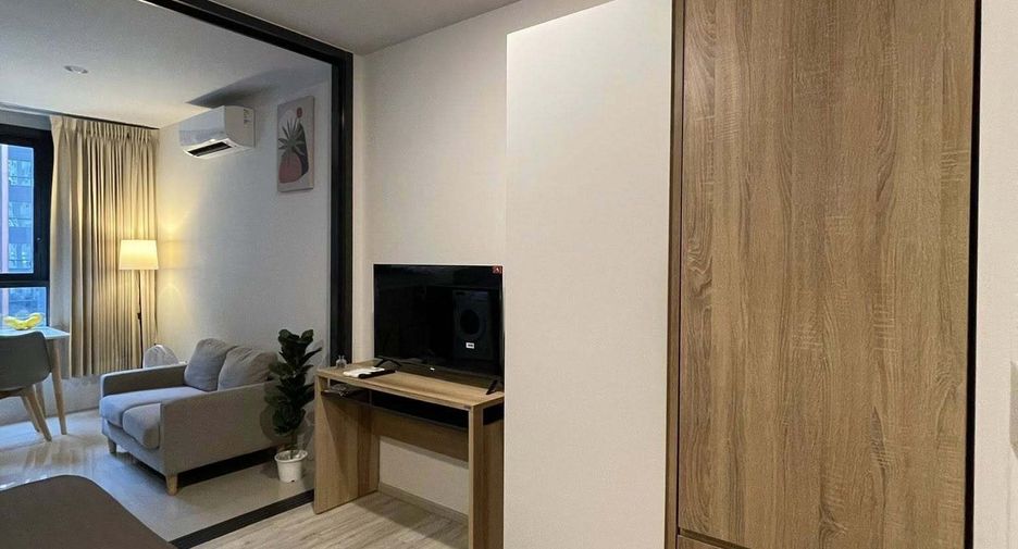 For rent 1 bed condo in Huai Khwang, Bangkok