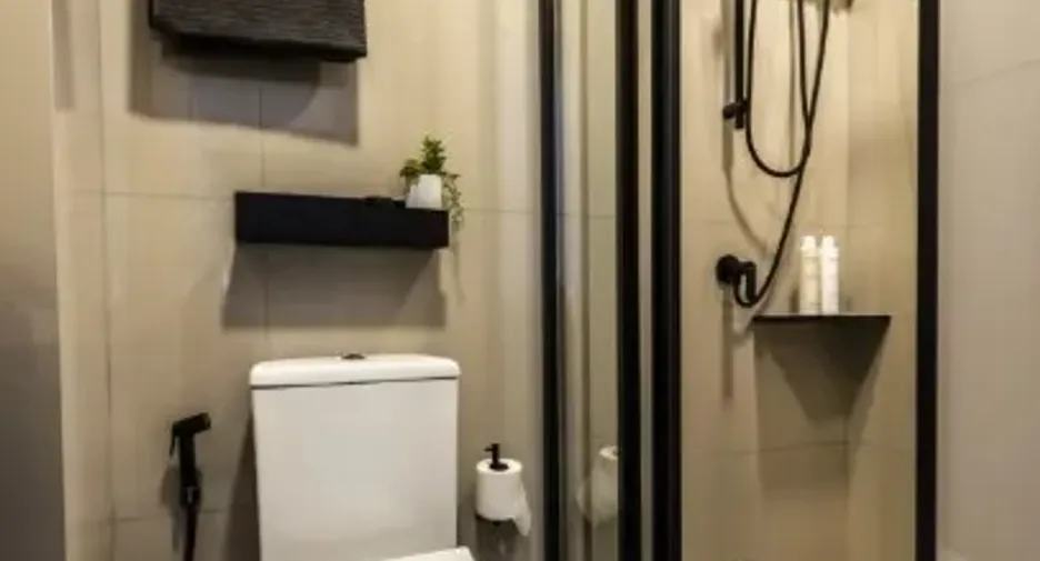 Wohnung zur Miete mit Studio in Watthana, Bangkok