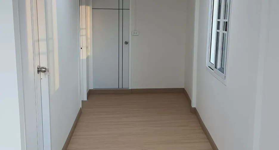 For sale 2 bedrooms house in Mueang Chai Nat, Chainat