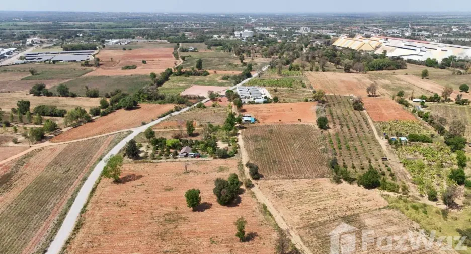 À vendre terrain à Mueang Nakhon Ratchasima, Nakhon Ratchasima