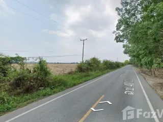 Terreno en venta en Phanat Nikhom, Chonburi
