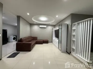 À vendre et à louer 3 chambres maison à Bang Lamung, Chonburi