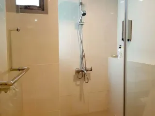 À vendre 2 chambres condo à Yan Nawa, Bangkok