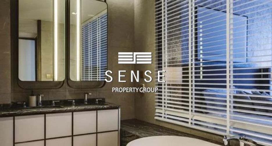 For rent 3 bedrooms condo in Watthana, Bangkok