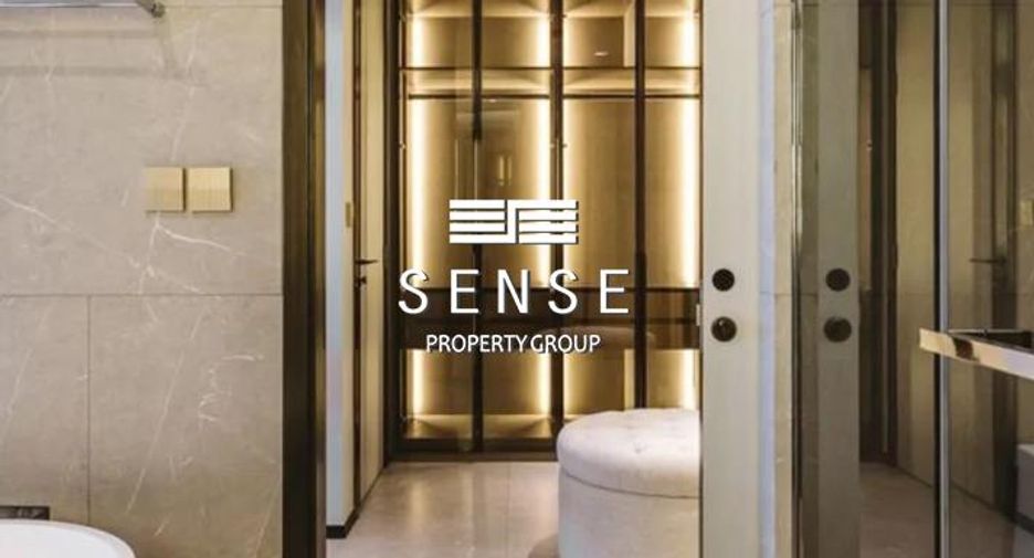 For rent 3 bedrooms condo in Watthana, Bangkok