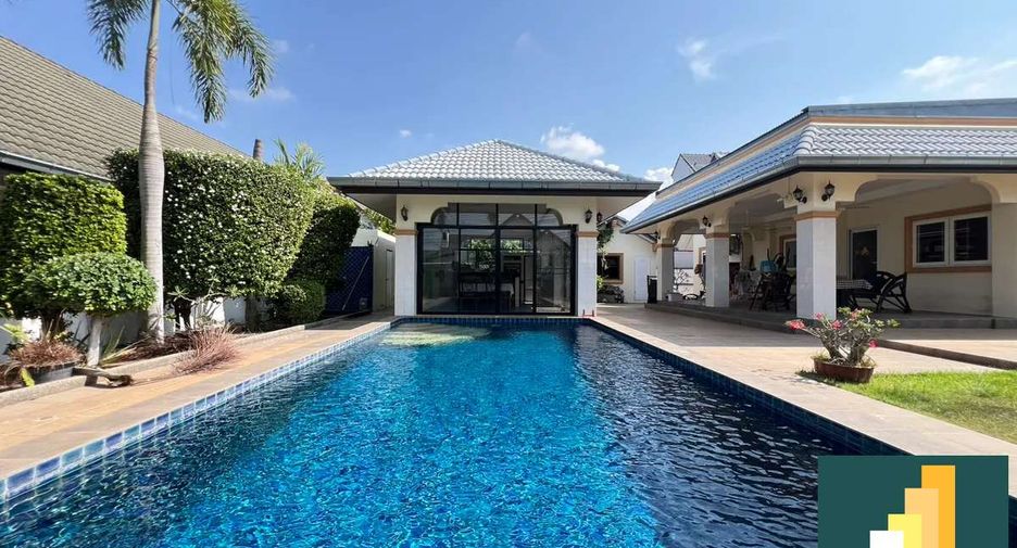 Casa en venta de 4 habitaciones en Bang Lamung, Chonburi