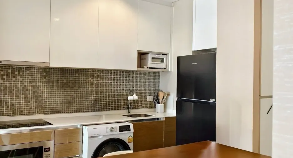 For rent 2 bedrooms condo in Chatuchak, Bangkok